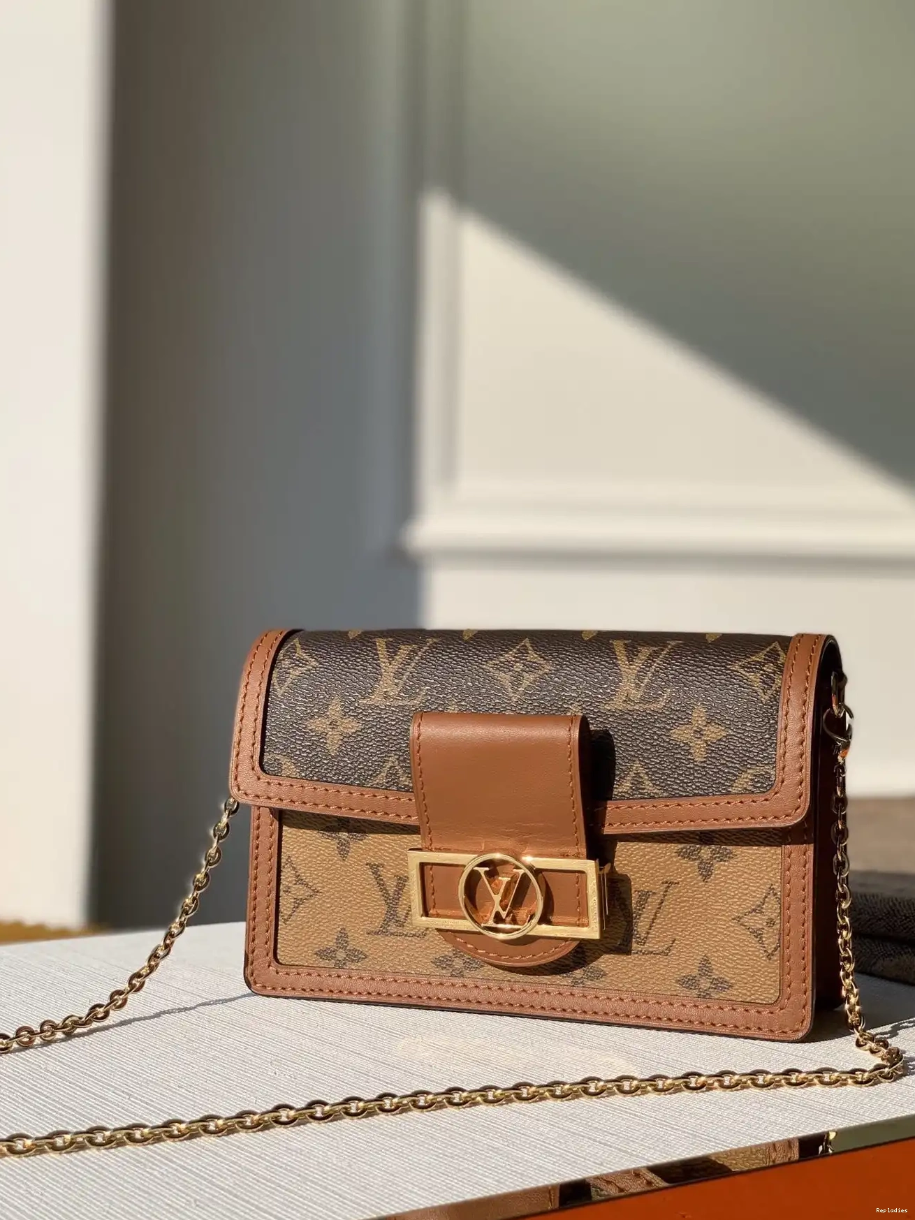 Cheap V DAUPHINE LOUIS CHAIN VUITTON WALLET 0610